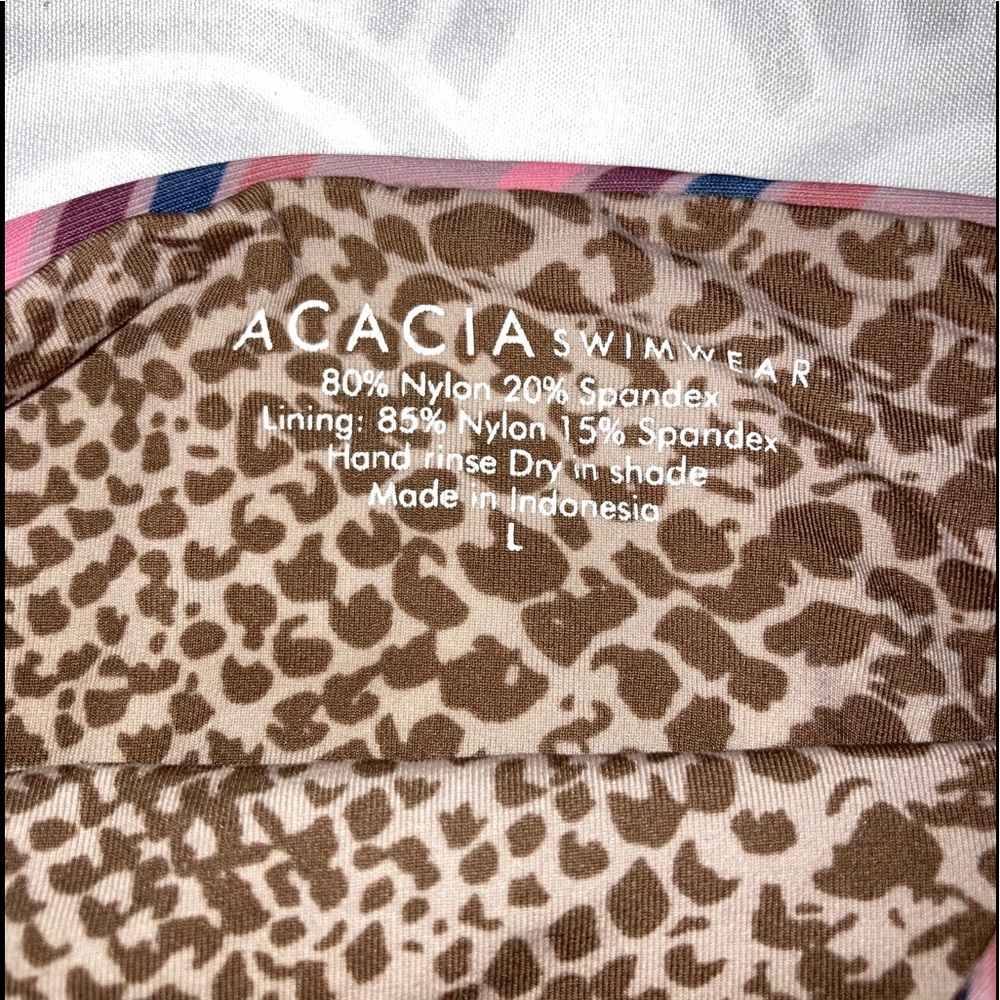 ACACIA SET - Picture 3 of 3